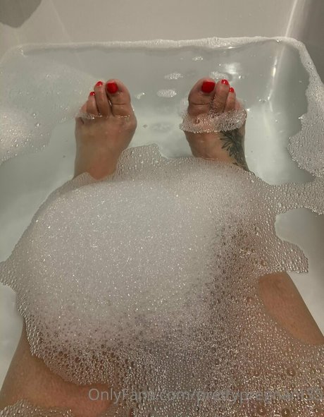 prettypregnant35 nude star pictures