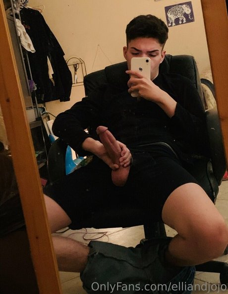 elliandjojo hot model img