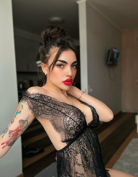 betsy mew model high quality pictures