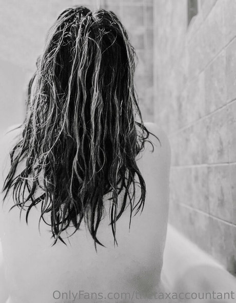 thetaxaccountant model sex pics