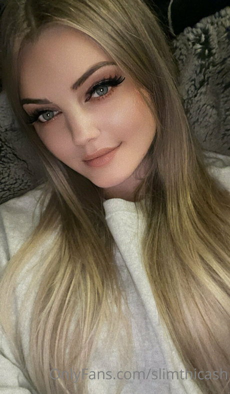 slimthicash pornstar high quality img