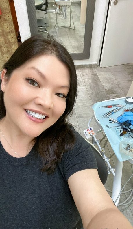 moms onlyfans beautiful nude pics