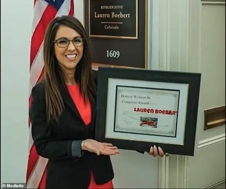Lauren Boebert model pornographic photos