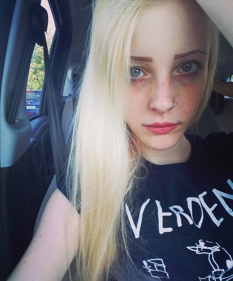 influencer girls onlyfans free nude images