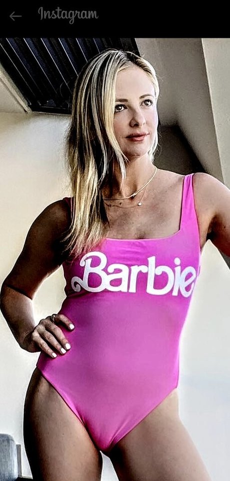 mature onlyfans exclusive images