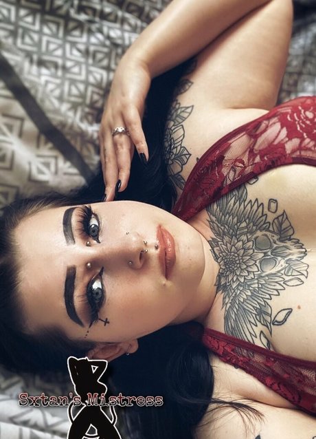 sxatansmistressfree pornstar erotic photos