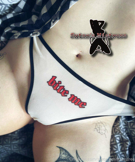 sxatansmistressfree naked model galleries