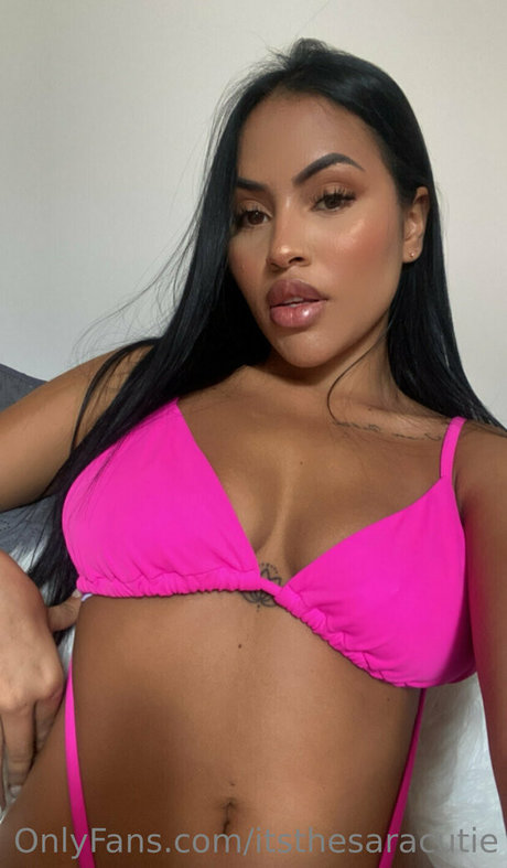 itsthesaracutie model naked image