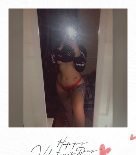 kyxxx naked model pictures