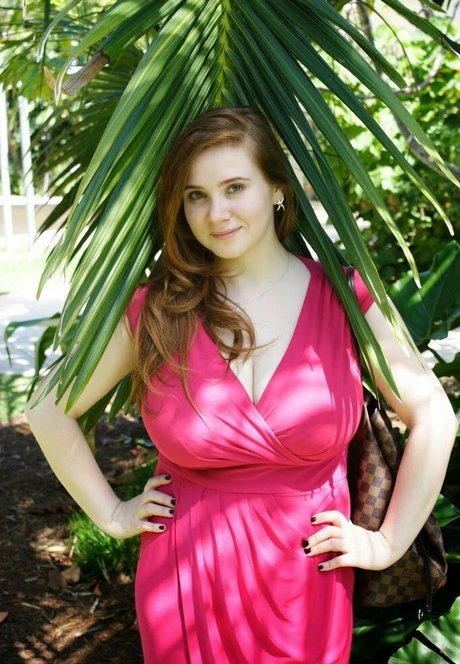 Kira Alexandrova art pornstar img