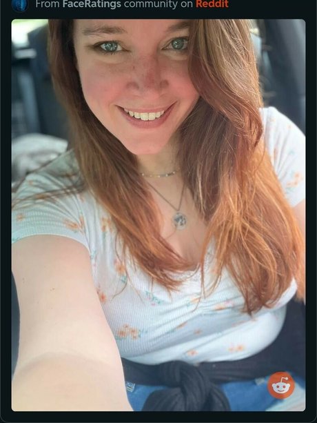 sweetmetalgrl star nude photos