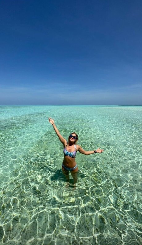 iJustine sex pornstar pics