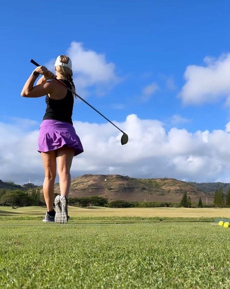 iJustine exclusive model images