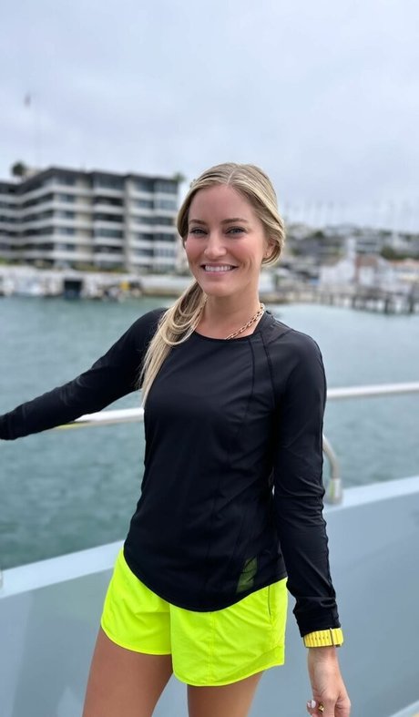 iJustine pornstar free img