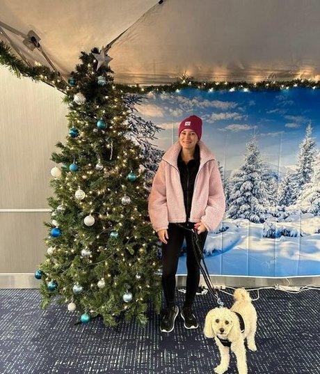 iJustine model perfect galleries