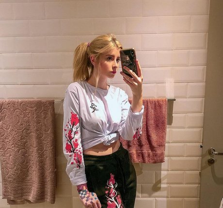 Gabi Cattuzzo model free image