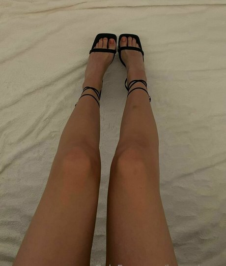 lauraaloove Quick photo