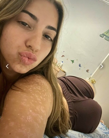 Lyss Savage naked actress gallery