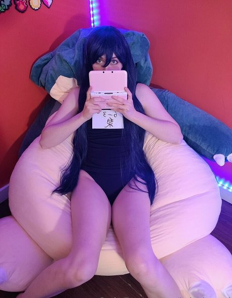 lukalutari model xxx picture