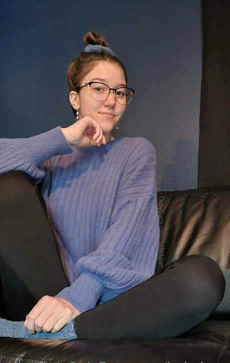 Jade Love model perfect images