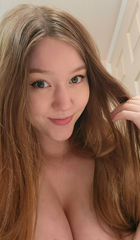 Jade Love nude model pic