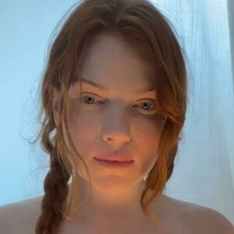 YourLittleRedhead nude pornstar galleries