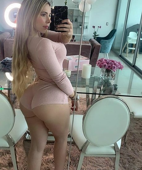 vanebp19 xxx star image