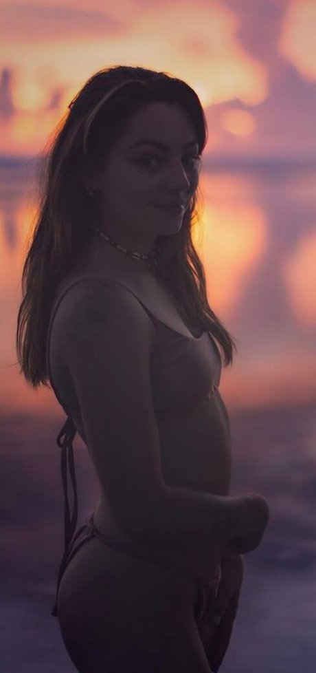 Roxane ASMR pornstar perfect gallery