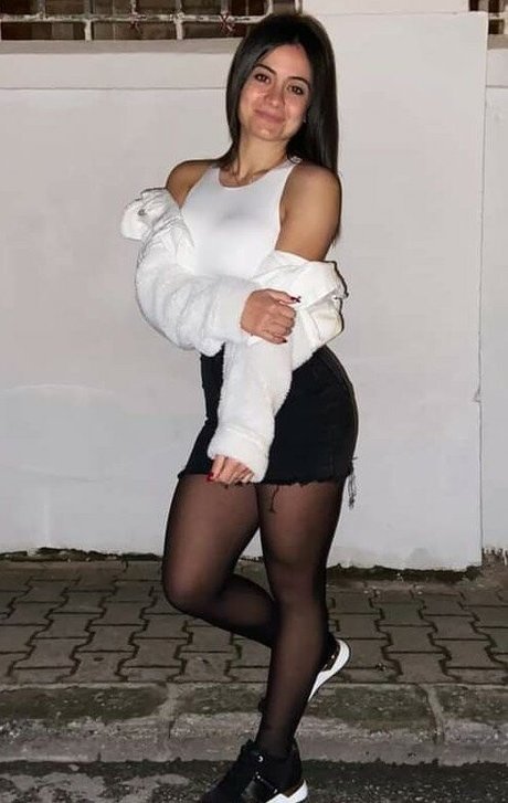 chanellewestk sex model img