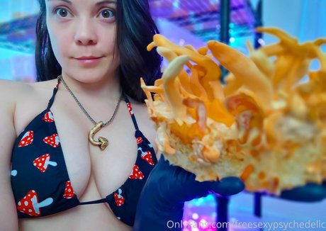 freesexypsychedelic pornstar nudes pics