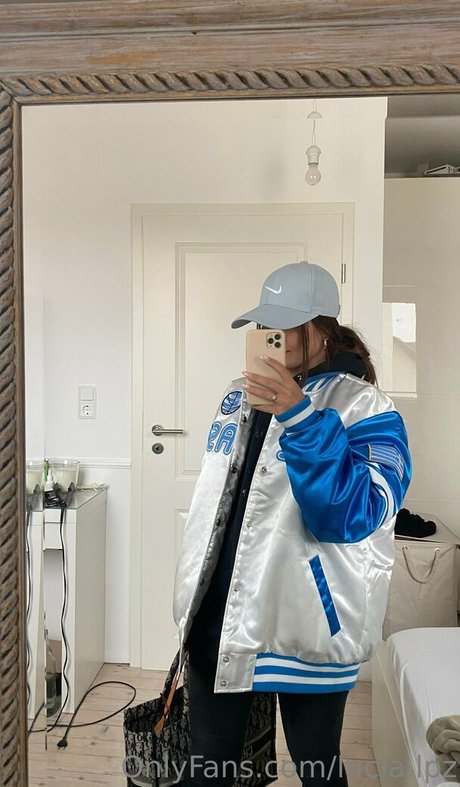 lucia lpz sex model images