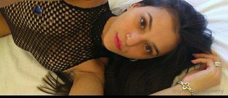 feet tease onlyfans pornographic photos