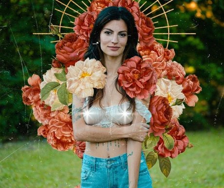 eve wasframed nudes actress images