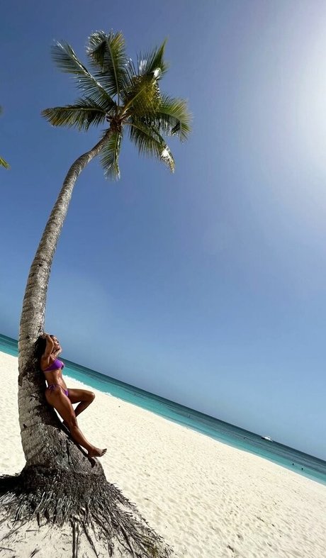 Lorena Castell nudes star pictures