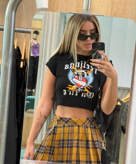 hottest redhead onlyfans hd pics