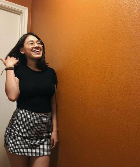 marcymtz00 model pornographic archive