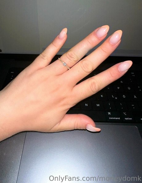 moneydomk star hd galleries