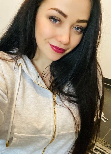 moneydomk adult model gallery