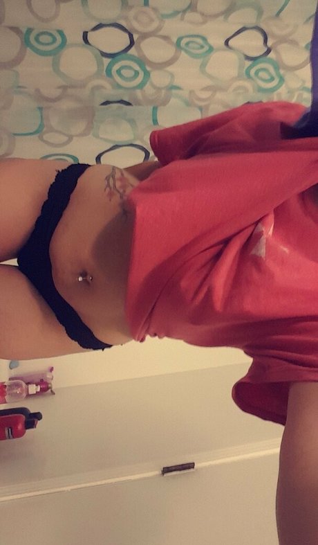 naughty salamander beautiful actress pictures