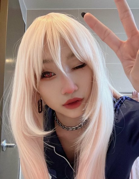 blonde shemale onlyfans art porn img