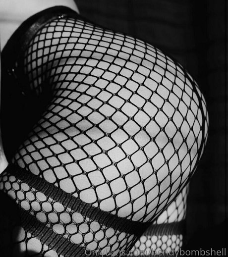 flexibleashley model pretty img