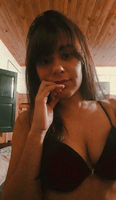 xcamilitax model sexy pictures