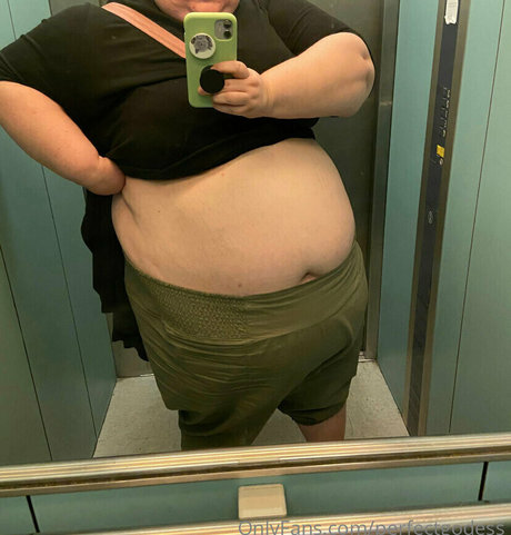 perfectgodess star adult picture