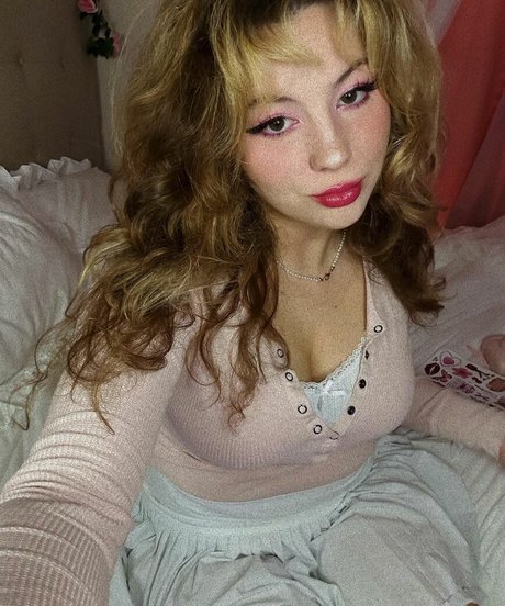 petite asian onlyfans sexy nudes picture