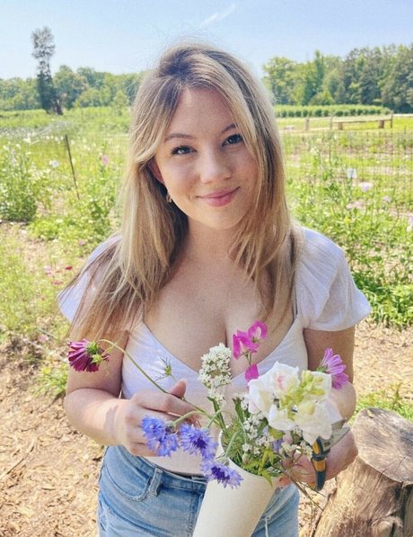 Kendi Ken ASMR star nice photos