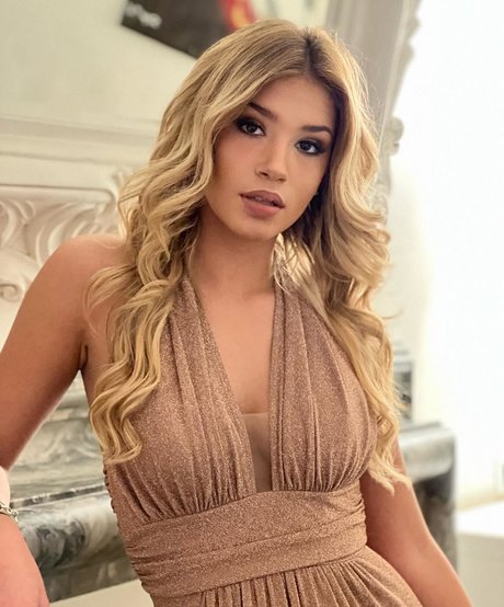 white ass onlyfans hot sexy images