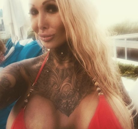 Kacey Diamonds nude pornstar gallery