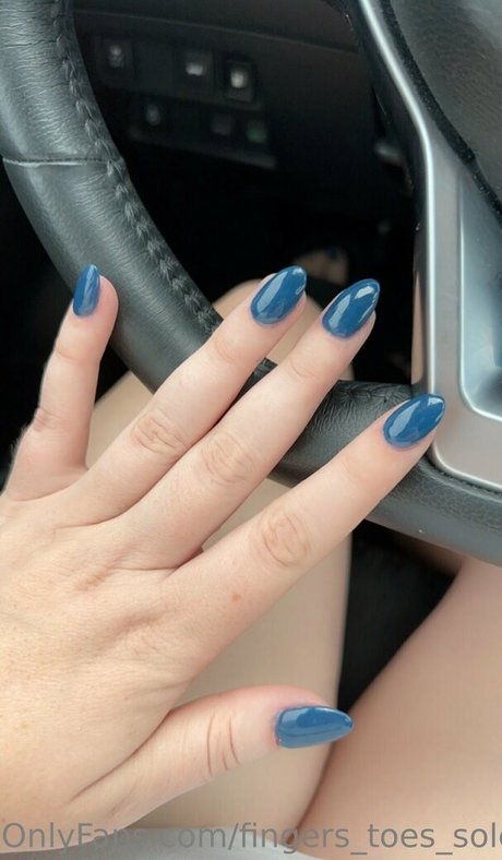 fingers toes soles free nude star image