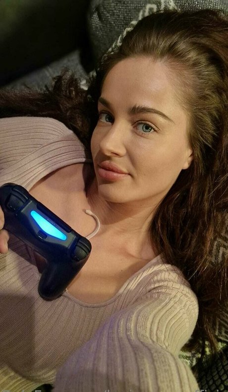 leniyoung official model top gallery