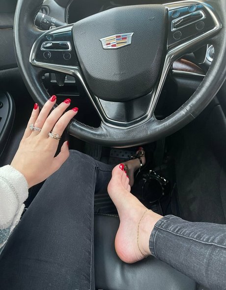 goddess kara free star image